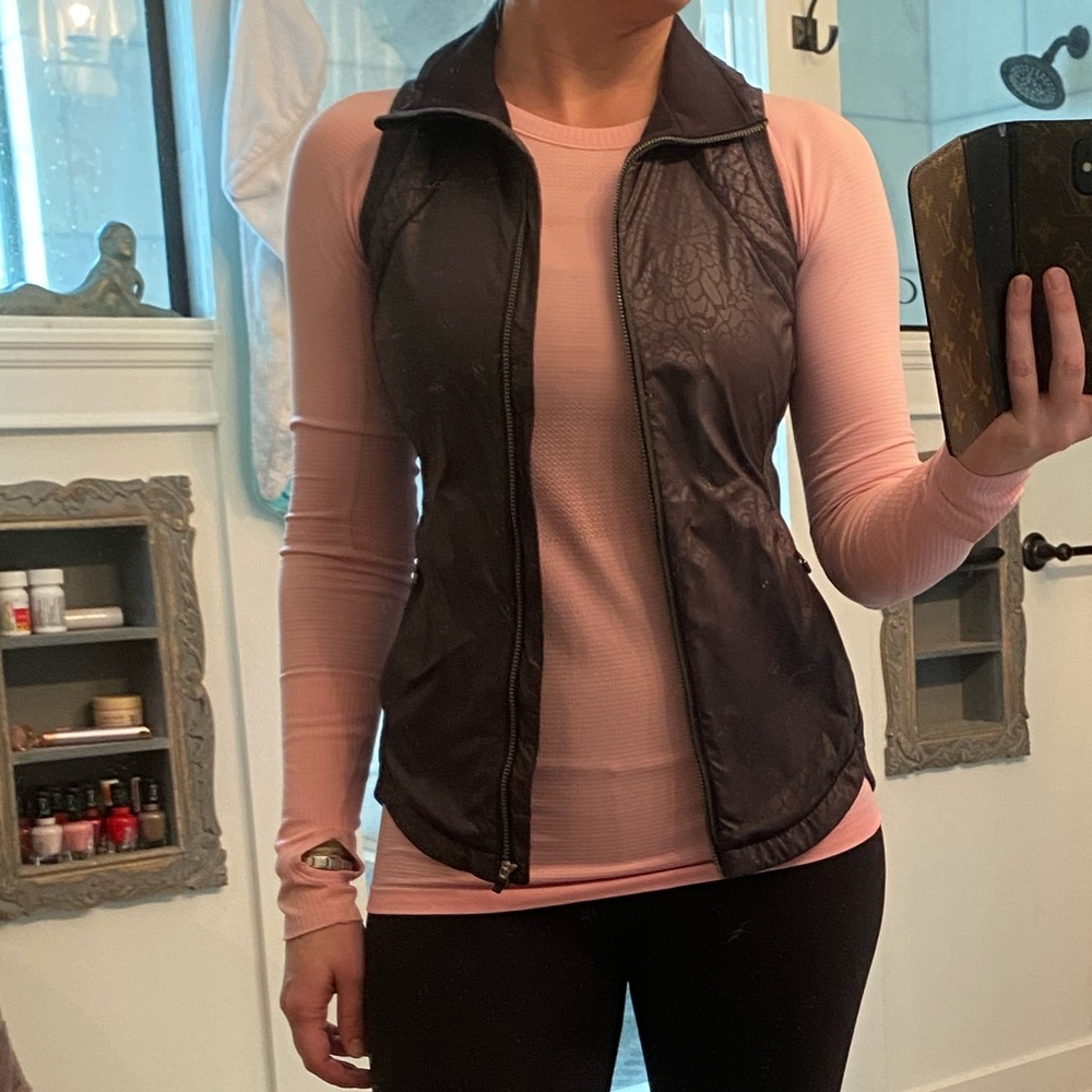 Lululemon vest